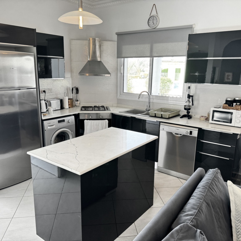 Cozy pool and garden view apartment in Sea Magic Park