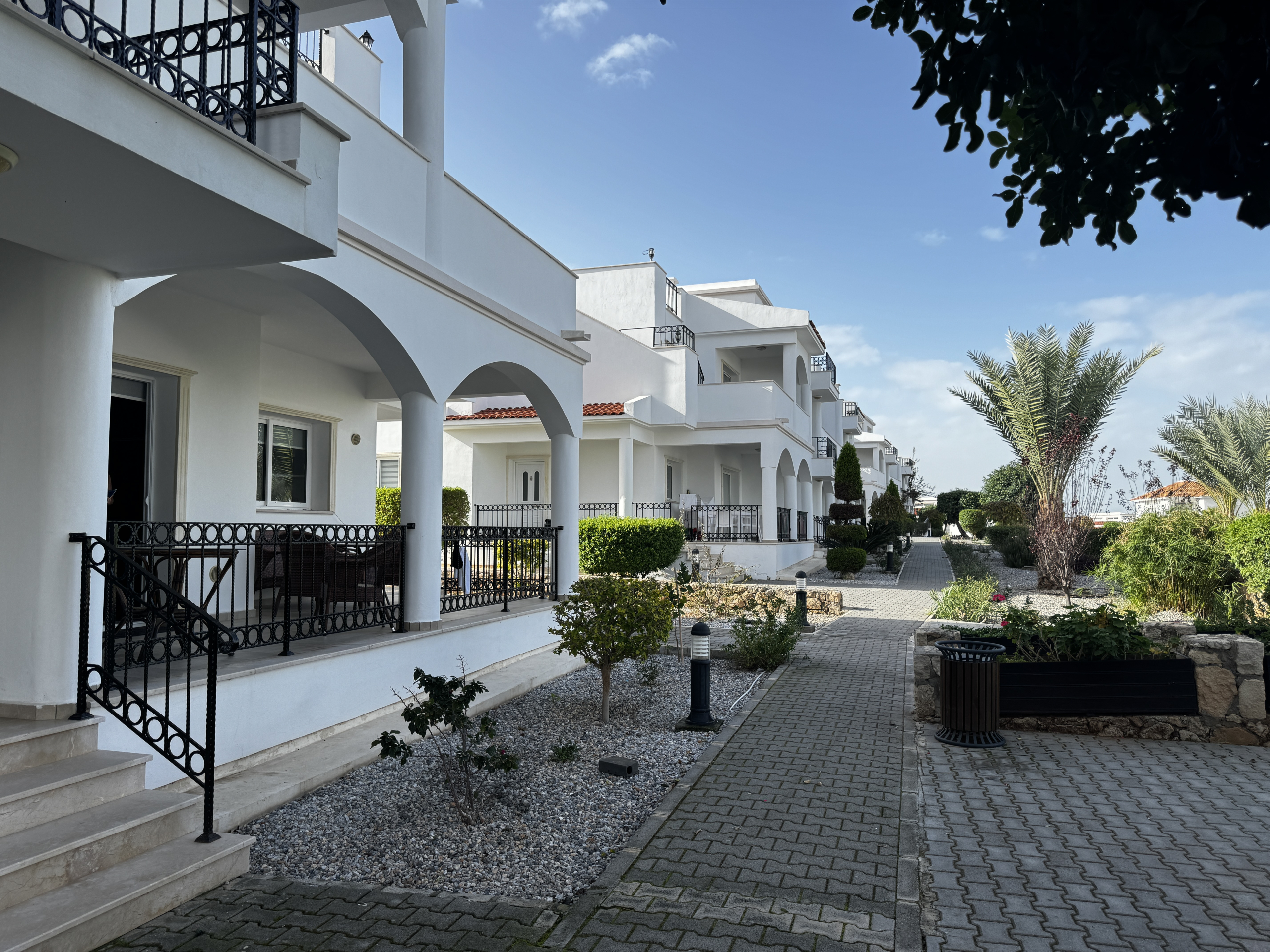 Cozy pool and garden view apartment in Sea Magic Park