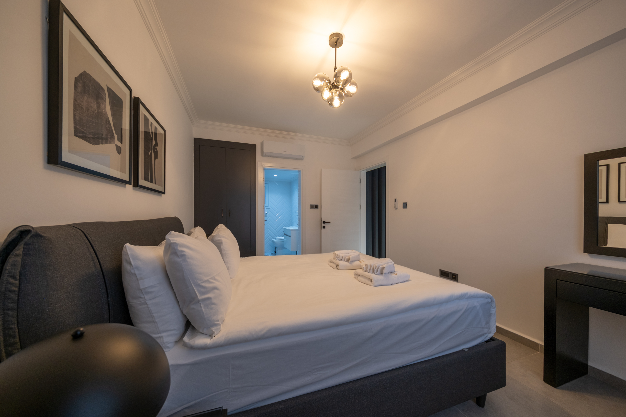 3 bedroom newly refurbished modern apartment