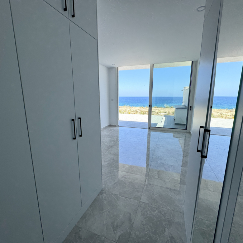 Sea front 4 bedroom luxury duplex apartment  with private beach