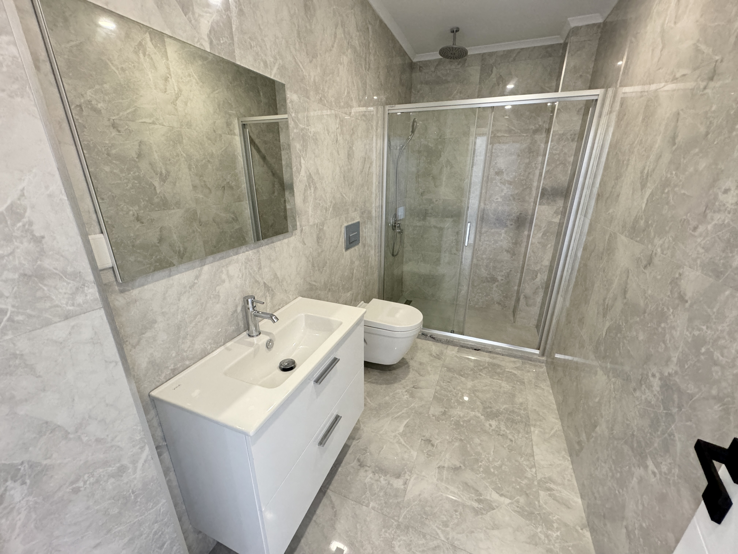Sea front 4 bedroom luxury duplex apartment  with private beach