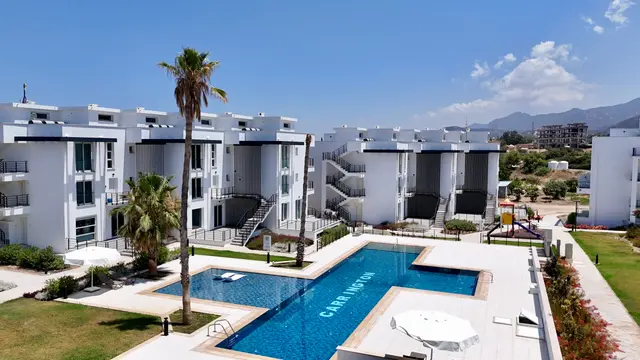 Brand new Sea Front 2 bedroom apartment with roof terrace and jacuzzi