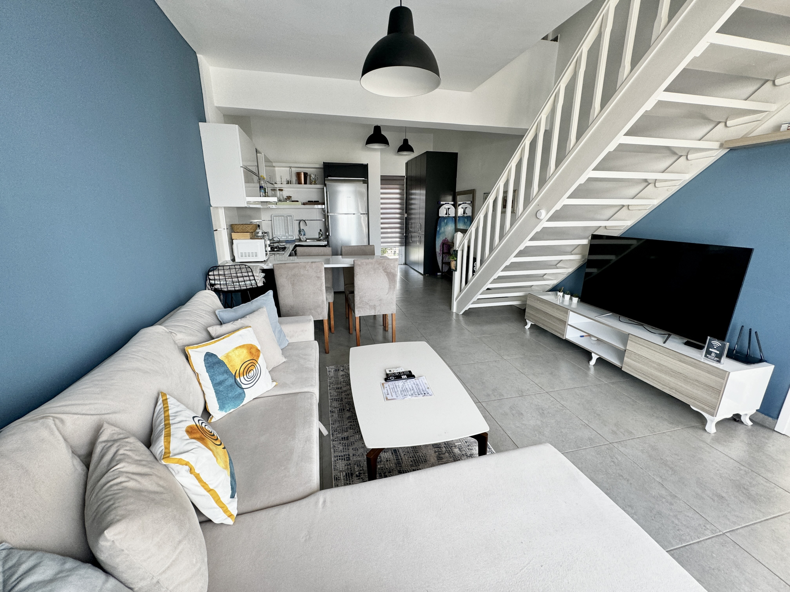 1 bedroom apartment by the pool with a great sea view