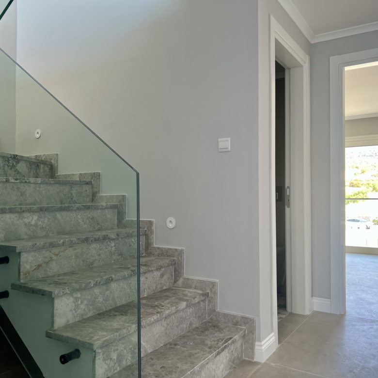 2 bedroom Sea and Beach front loft apartment