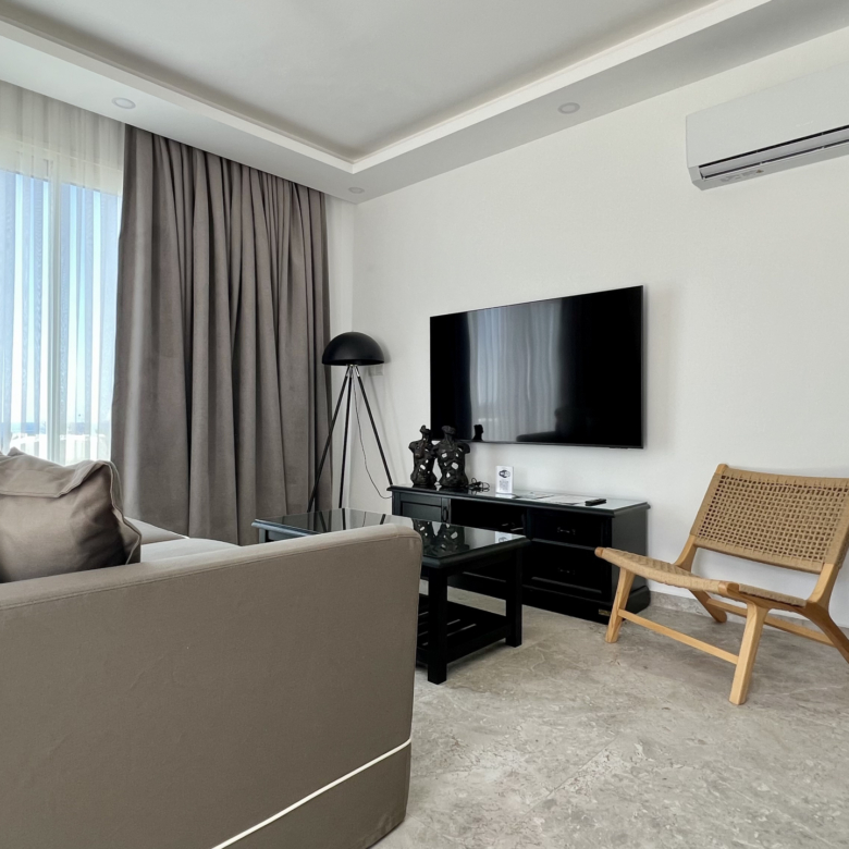 Sea front 3 bedroom garden apartment with private swimming pool