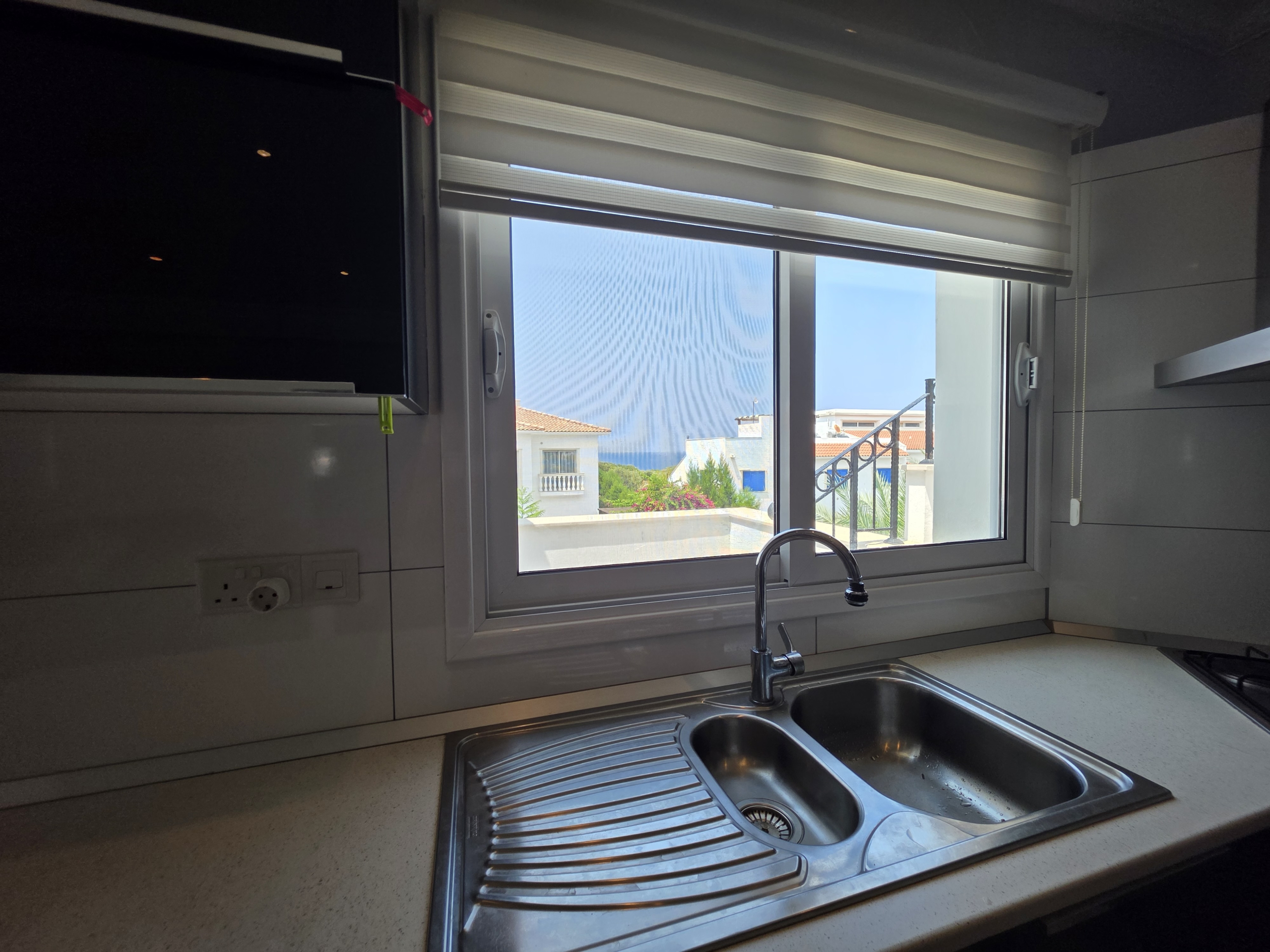 3 bedroom Sea View penthouse