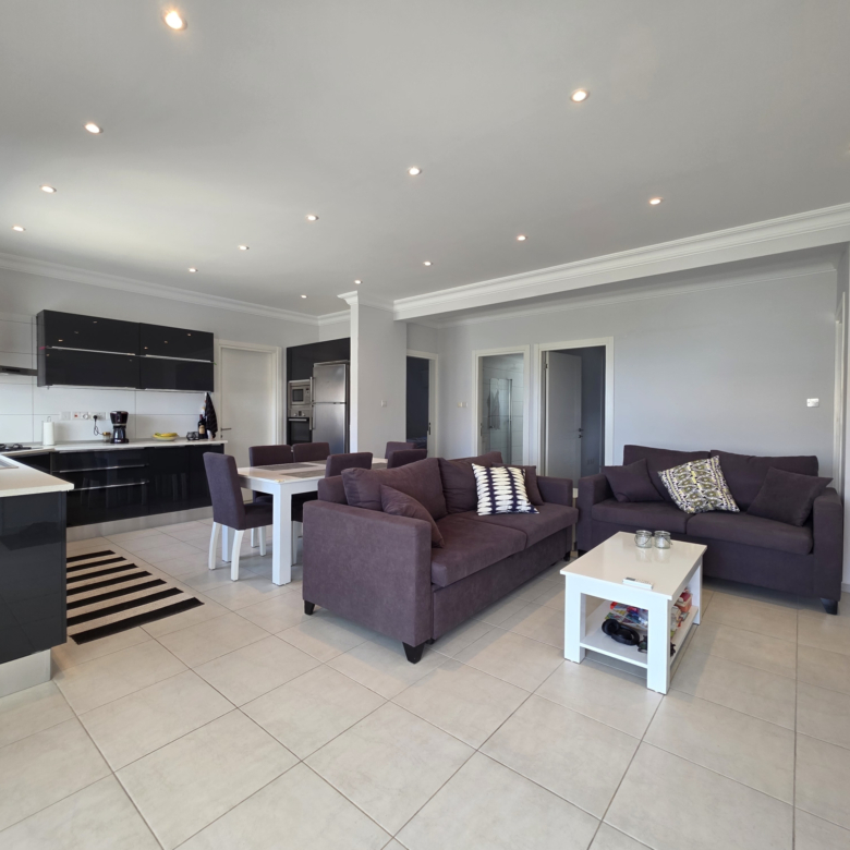 3 bedroom Sea View penthouse