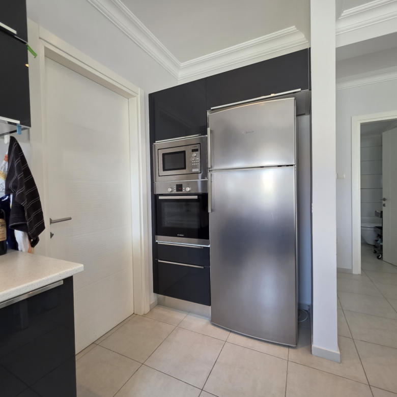 3 bedroom Sea View penthouse